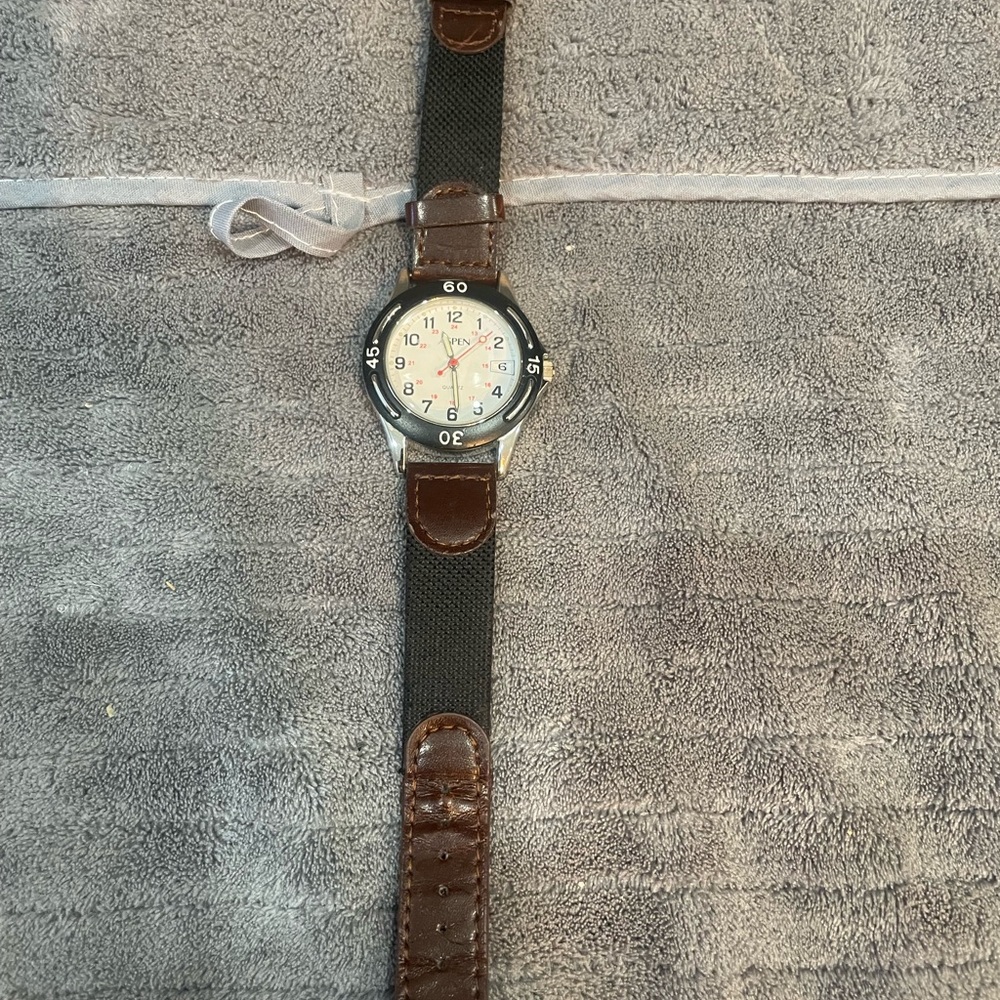Aspen Rise Brown Leather Strap Watch with Light Dial